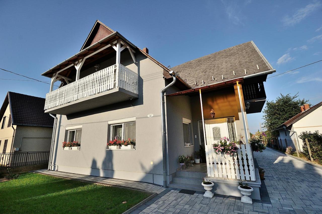 Vintage Home Lelle Balatonlelle Exteriör bild